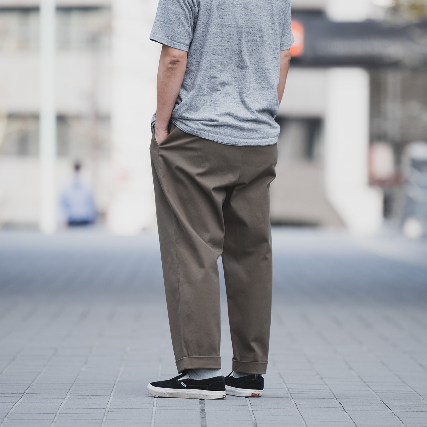 CLUMSY PICTURES 2 PLEATS RELAXED TWILL PANTS - NAVY