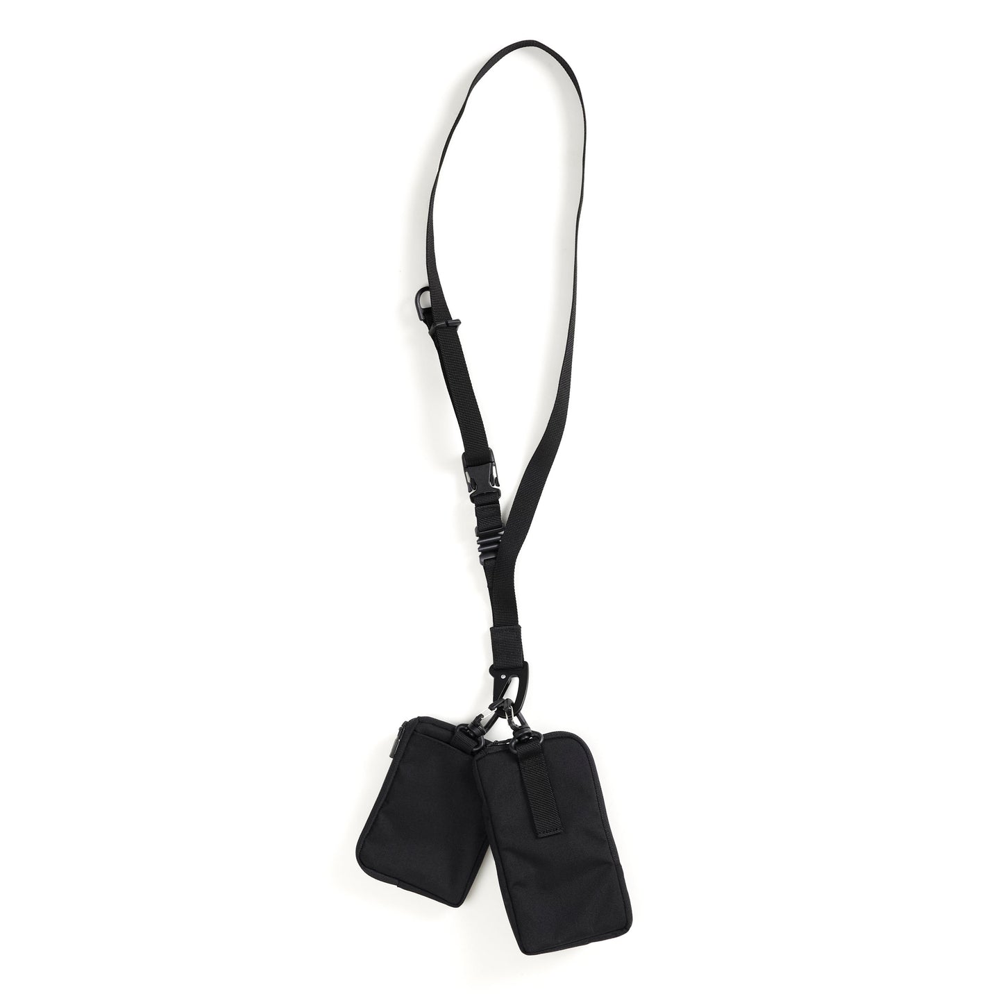 BAICYCLON(バイシクロン)のCORDURA NYLON製の小型ショルダーバッグ「BAICYCLON CL-04 COMBO SHOULDER」のBLACKの背面からの商品写真