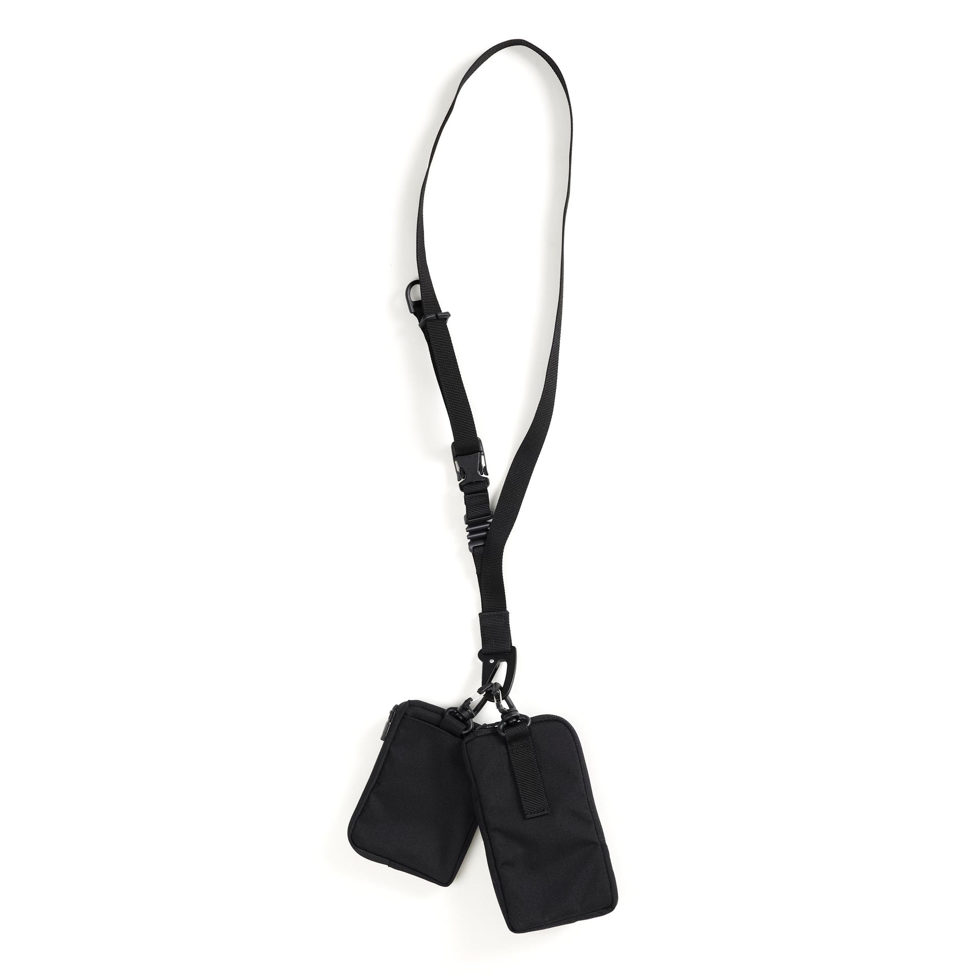 BAICYCLON(バイシクロン)のCORDURA NYLON製の小型ショルダーバッグ「BAICYCLON CL-04 COMBO SHOULDER」のBLACKの背面からの商品写真