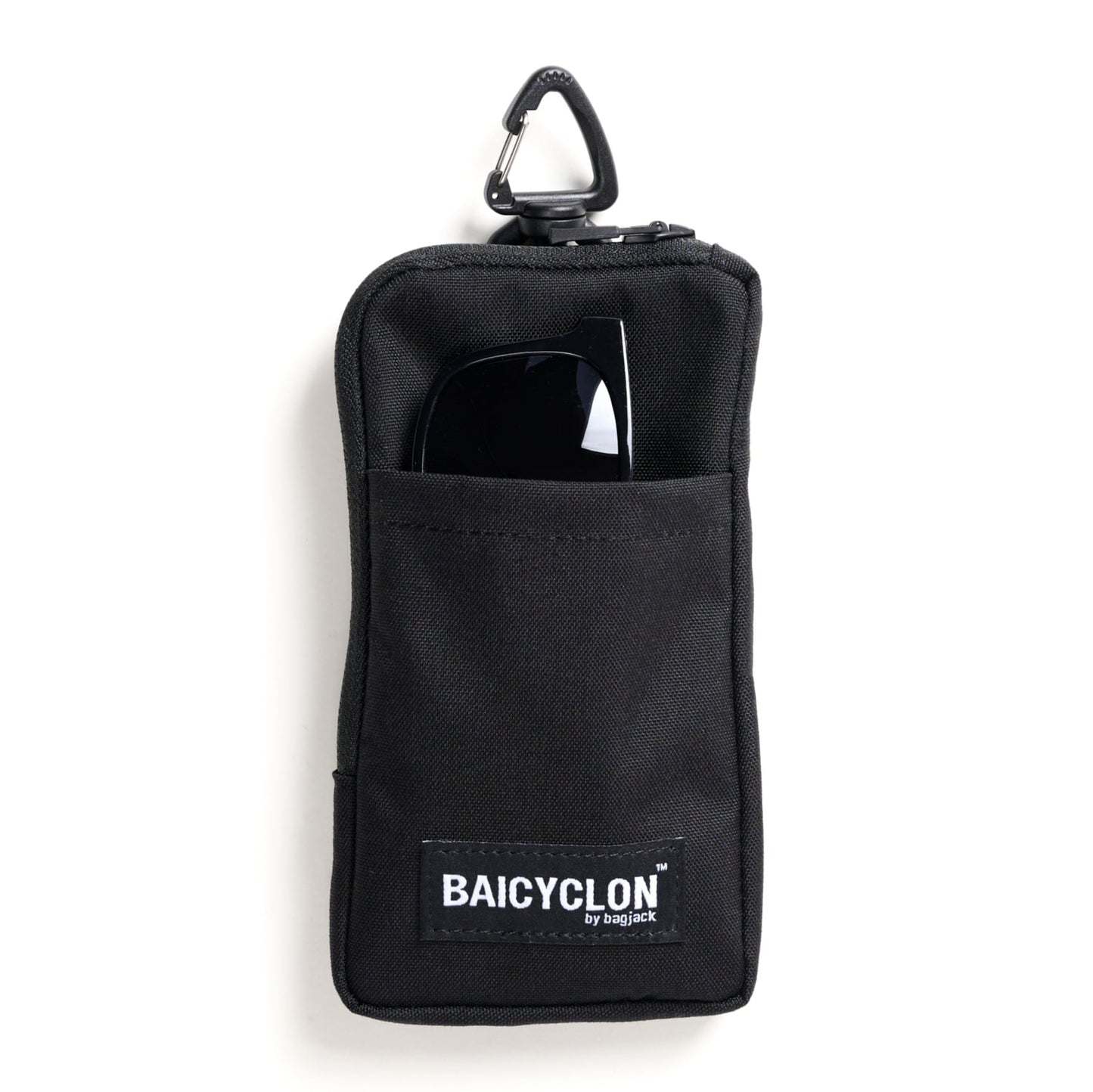 BAICYCLON(バイシクロン)のCORDURA NYLON製の小型ショルダーバッグ「BAICYCLON CL-04 COMBO SHOULDER」のBLACKのスマートフォンケースのサブポケットにサングラスを収納した正面からの写真