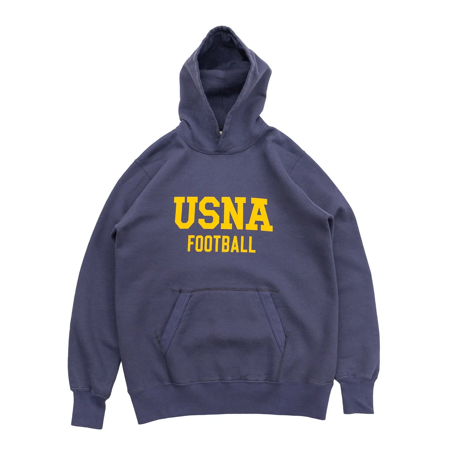 1940〜50年代当時のスポーツウェアのディテールを徹底的に再現した、Buzz Rickson’s(バズリクソンズ)のスウェットパーカー「U.S NAVAL ACADEMY PARKA」のNAVYカラーの正面からの商品写真