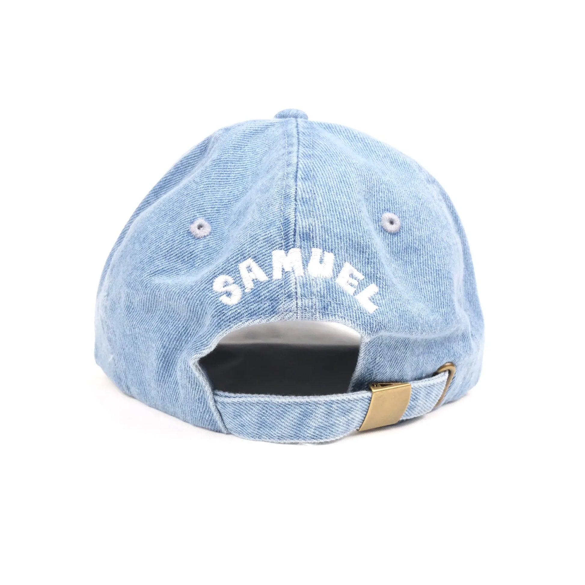 スチャダラパーのANI(アニ)氏とナオヒロック(IIIIINOUT)による「SAMUEL」の「ANI」による手描きフォントでSAMUELの頭文字「S」が刺繍されてたLIGHT BLUEデニム生地のキャップ「S LOGO CAP」の背面からの商品写真