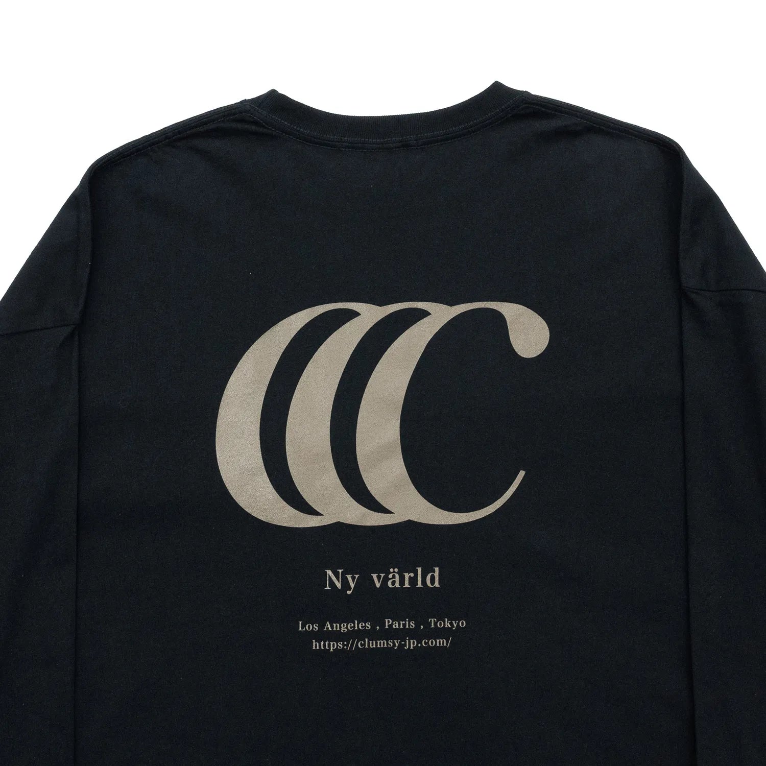 clumsy. Pictures(クラムジー)のCCCロゴが背面に大きくプリントされた定番アイテム「LIMITED CCC」ロングスリーブのBLACK/BRONZEカラーの背面デザインの写真
