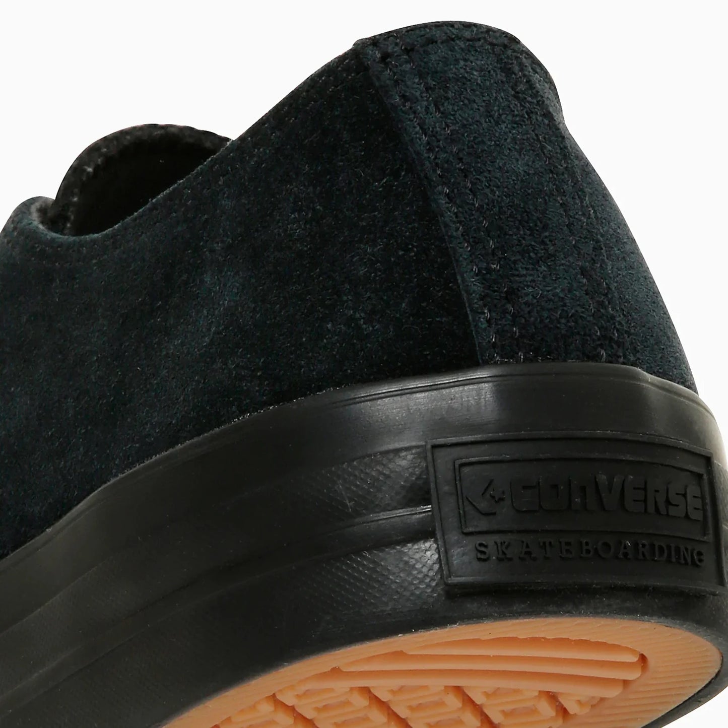 CONVERSE SKATEBOARDING(コンバーススケートボーディング)の大本命スケートシューズ「ALL STAR SK OX」の「BLACK MONOCHROME」の背面ブランドタグの写真