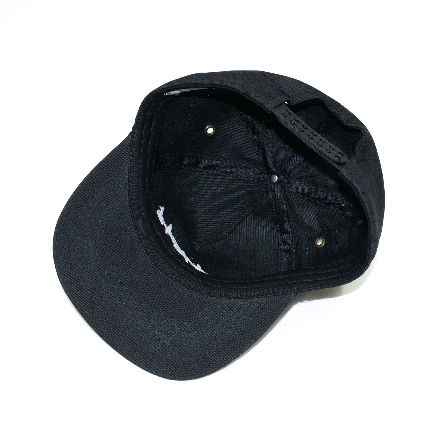 LAST RESORT LOW CROWN 5PANEL CAP - BLACK