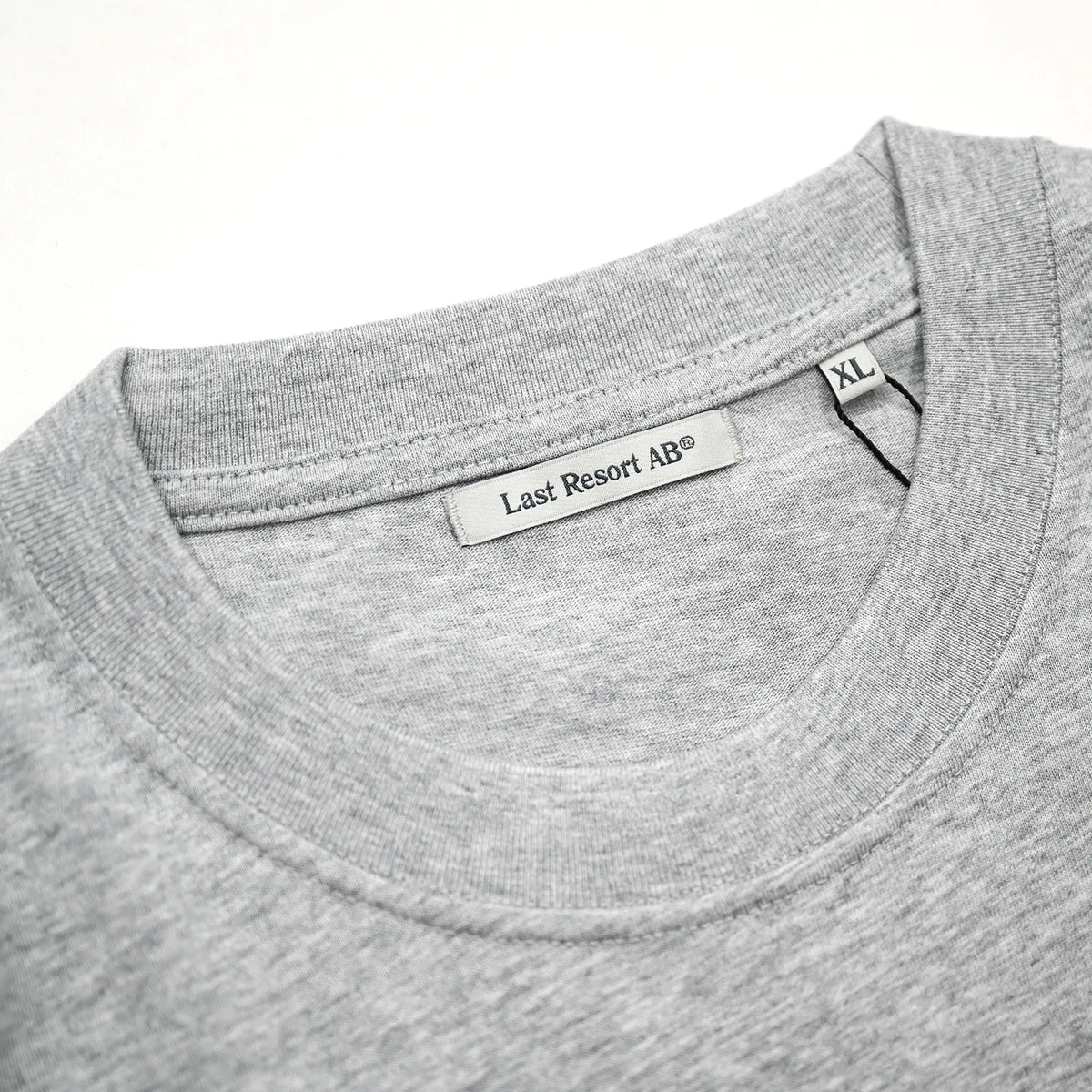 LAST RESORT / AB ATLAS MONOGRAM S/S TEE - GREY/MARLE BLUE