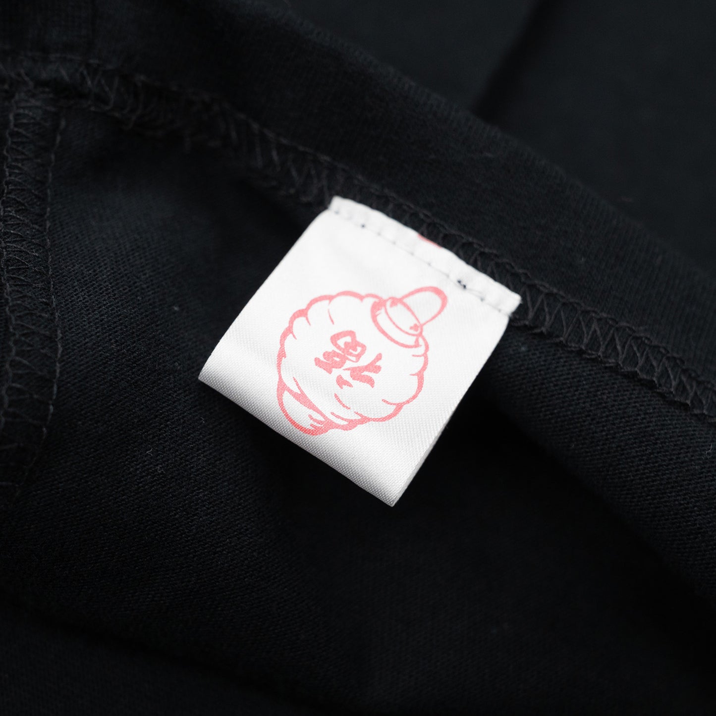 Lil' Tokyo LANTERN LOGO L/S TEE - BLACK