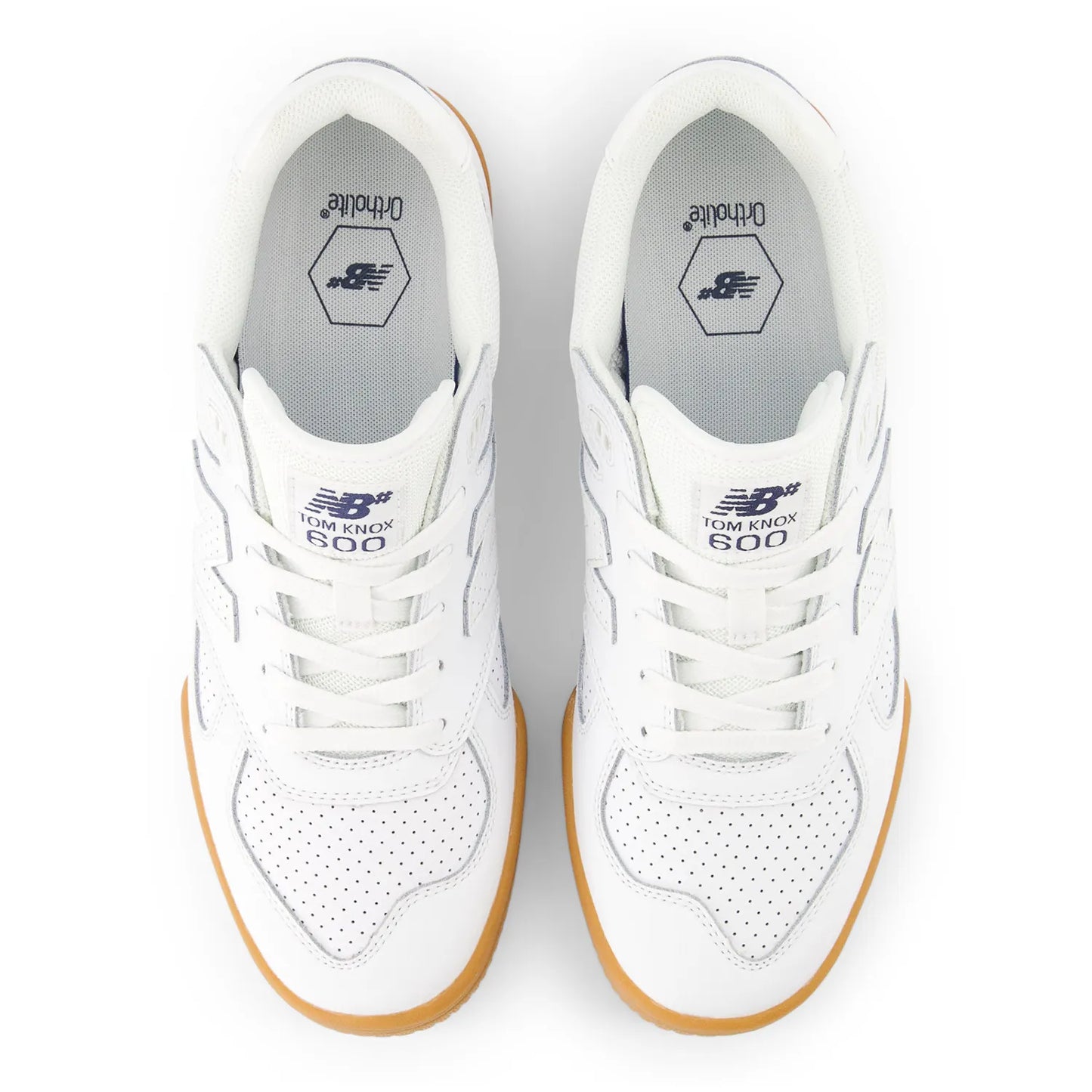 TOM KNOXのファーストシグネーチャーモデルのNew Balance Numeric(ニューバランスヌメリック)のスケートシューズのニューカラーウェイ「NM600TWO」の左右を並べて上面からの商品写真