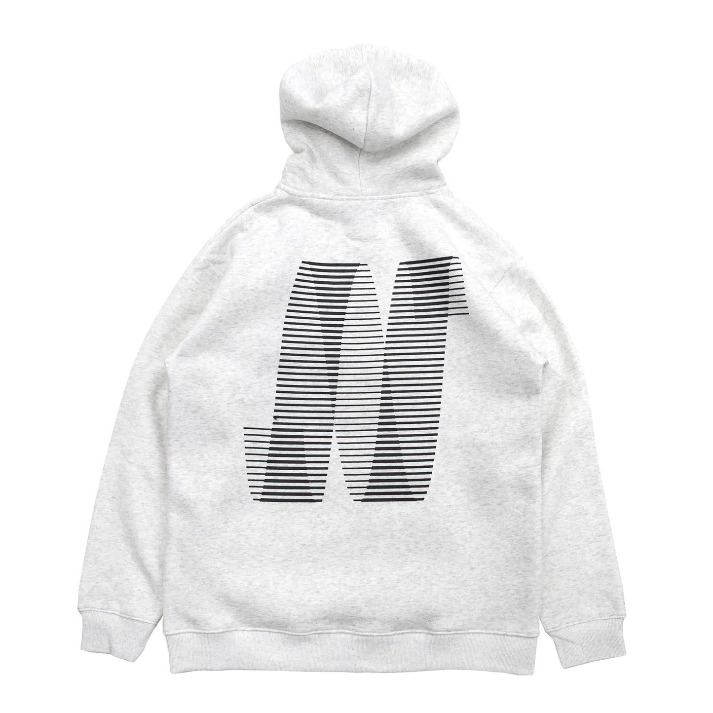 NORTH SKATE MAG(ノーススケートマグ)のバック大きく、フロント左胸にワンポイントでデザインがプリントされた肉厚なパーカー「N LOGO HOODIE」のASHカラーの正面からの商品写真