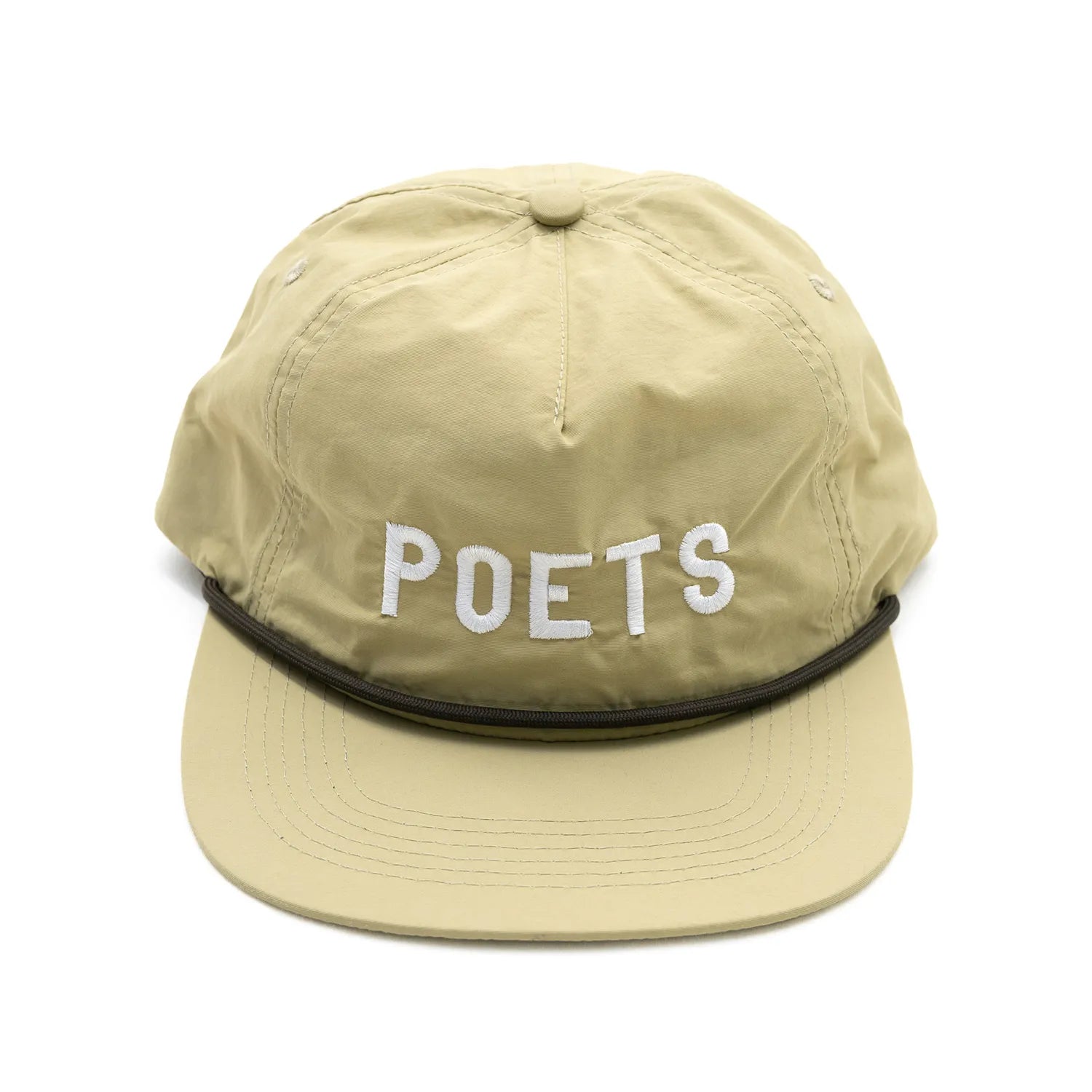 フロントに刺繍ロゴが入ったPOETS(ポエッツ)のナイロンキャップ「CAPPY CAP」のTANカラーの正面からの商品写真