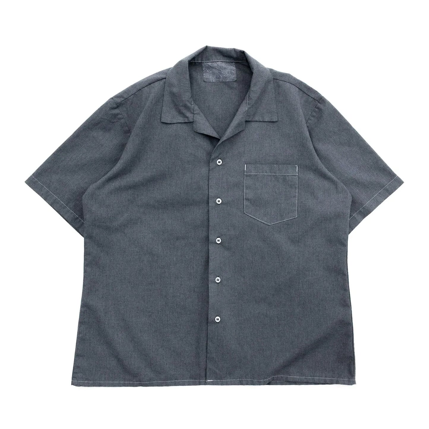 Primeがセレクトするビンテージウェア「PRIME VINTAGE」の「US MILITARY STAFF S/S SHIRTS」のGREYカラーの正面からの商品写真