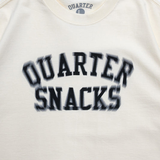 QUARTER SNACKS / MOTION ARCH S/S TEE - CREAM