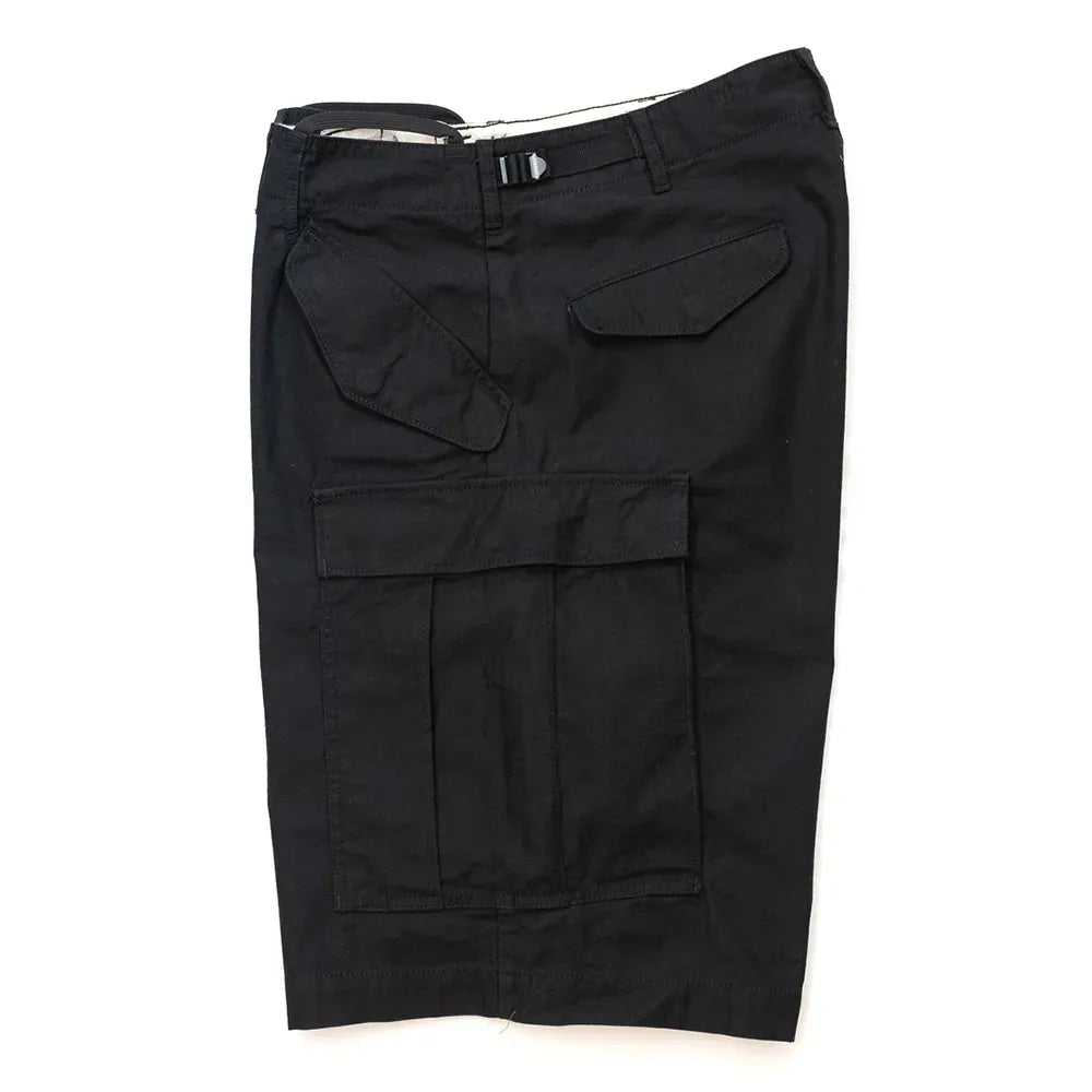 名作M-65をファットなシルエットにPrimeが理プロダクトした自信作「M-65 REMAKE CARGO SHORTS」の「BLACK」カラーの側面からの商品写真