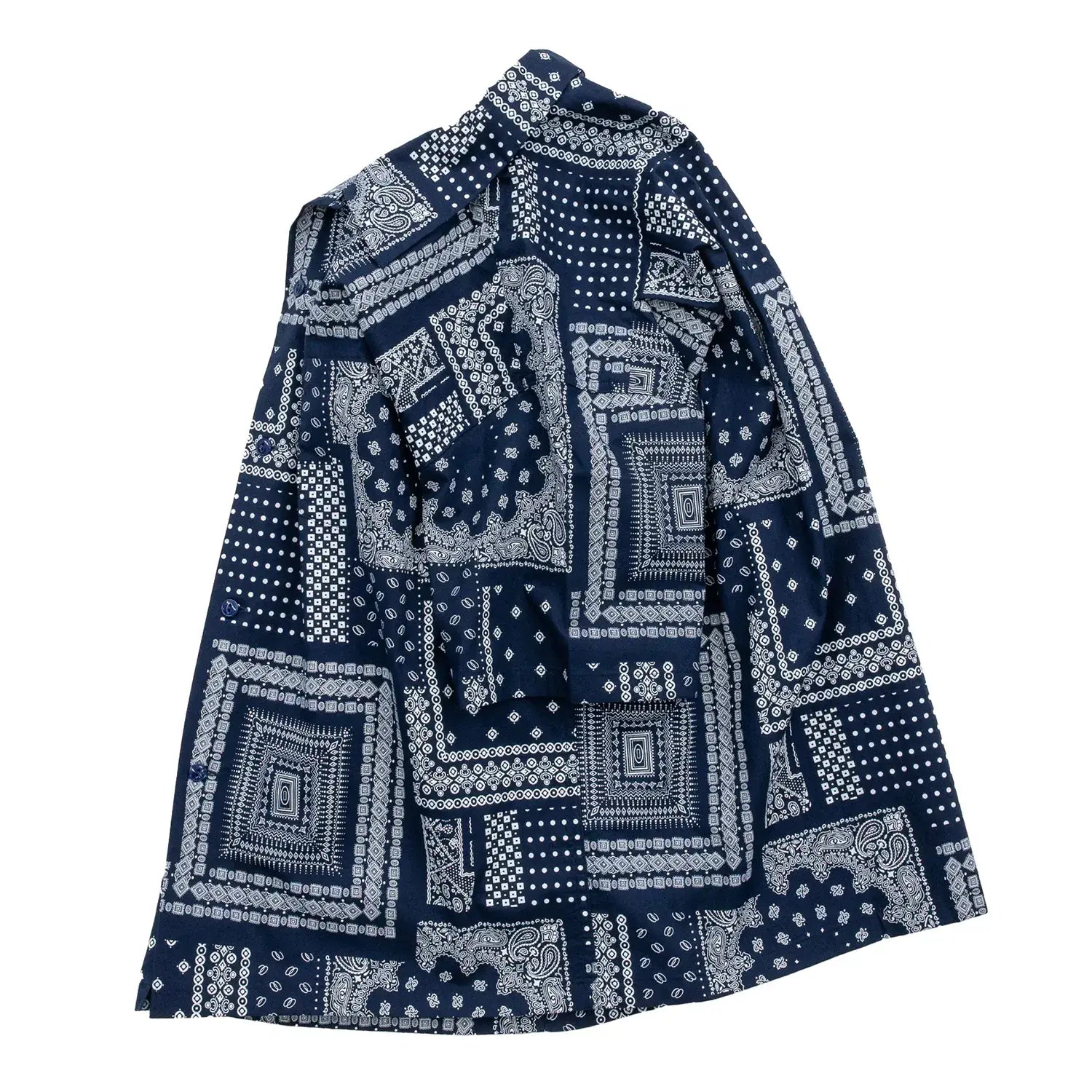 「SUGER CANE」ヴィンテージのバンダナの柄を散りばめてパッチワーク風総柄プリントシャツ「NATIVE AMERICAN BANDANA PATCHWORK PRINT OPEN SHIRT」のNAVYカラーの側面からの商品写真