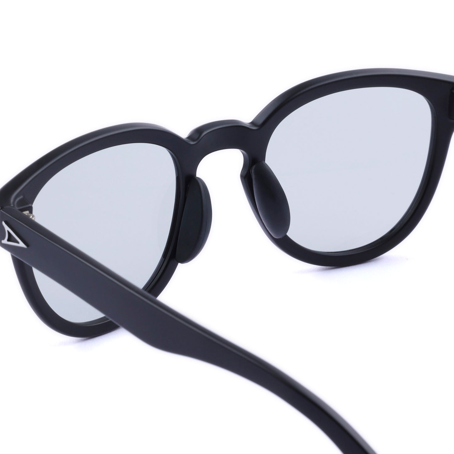 TYMER EYEWEAR ELIOT - MATT BLACK/PHOTOCHROMIC GREY(TY100-MBK-PGY)