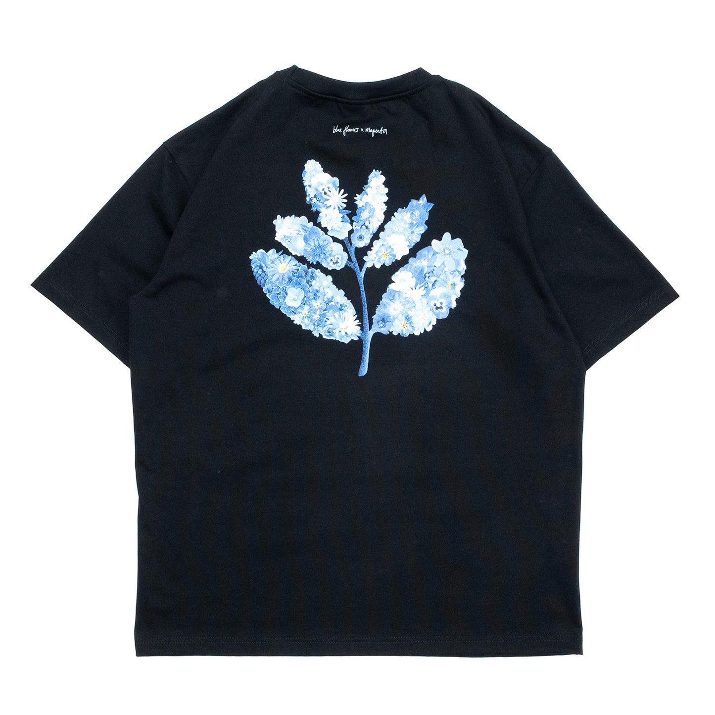 MAGENTA BLUE FLOWERS COLLAB TEE - BLACK