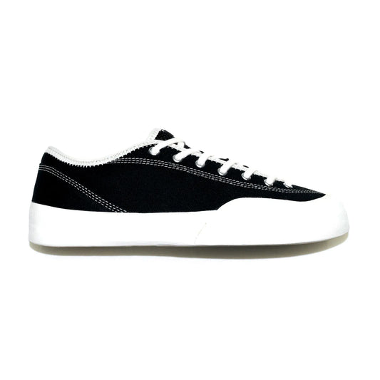 VILLAGE PM / 1:30 PM - BLACK/WHISPER WHITE