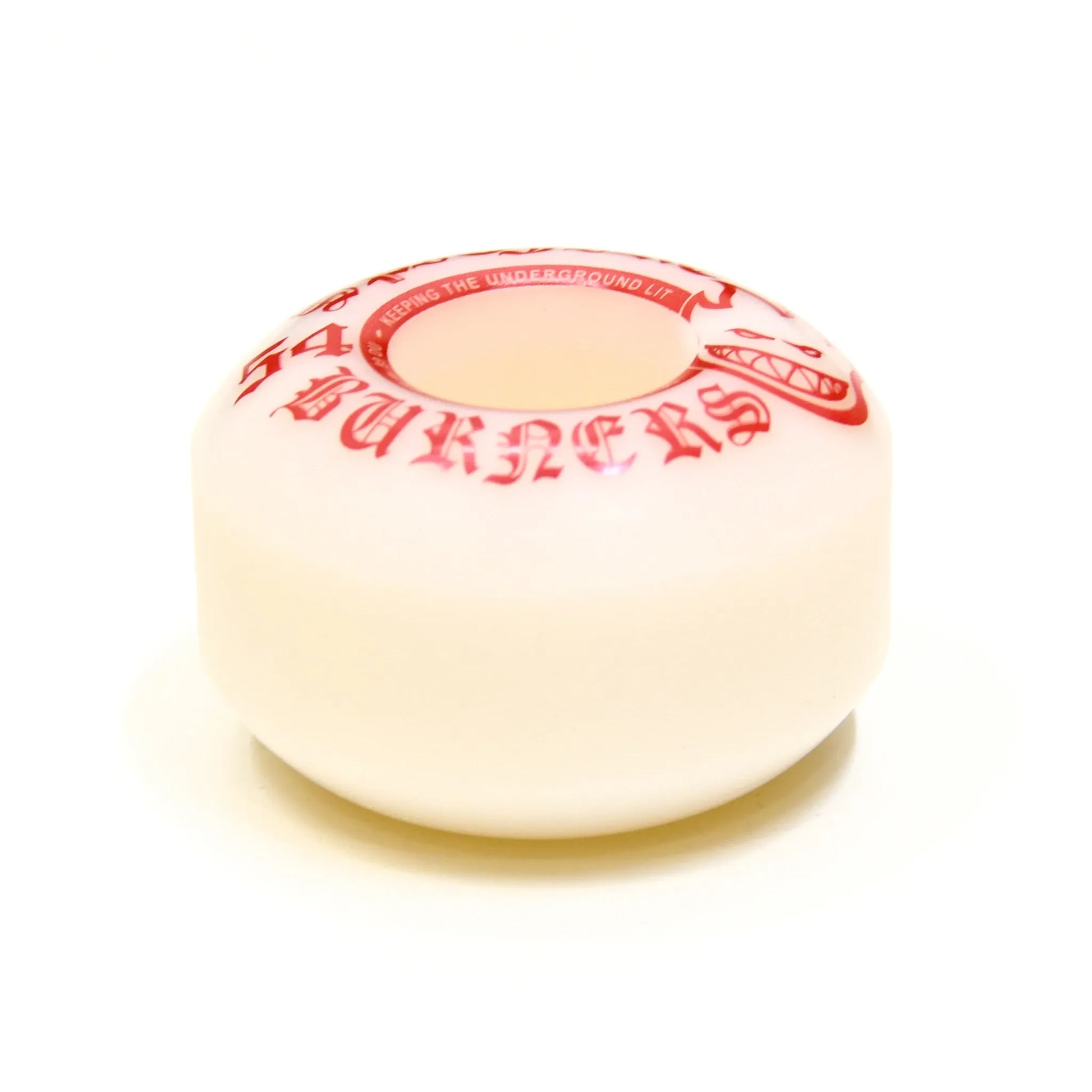 SPITFIRE(スピットファイア) WHEELSをお手頃な価格で体験できる「BURNER」のサイズ54MM、硬さ99DUROの形状がわかりやすいように斜め上から撮影した写真