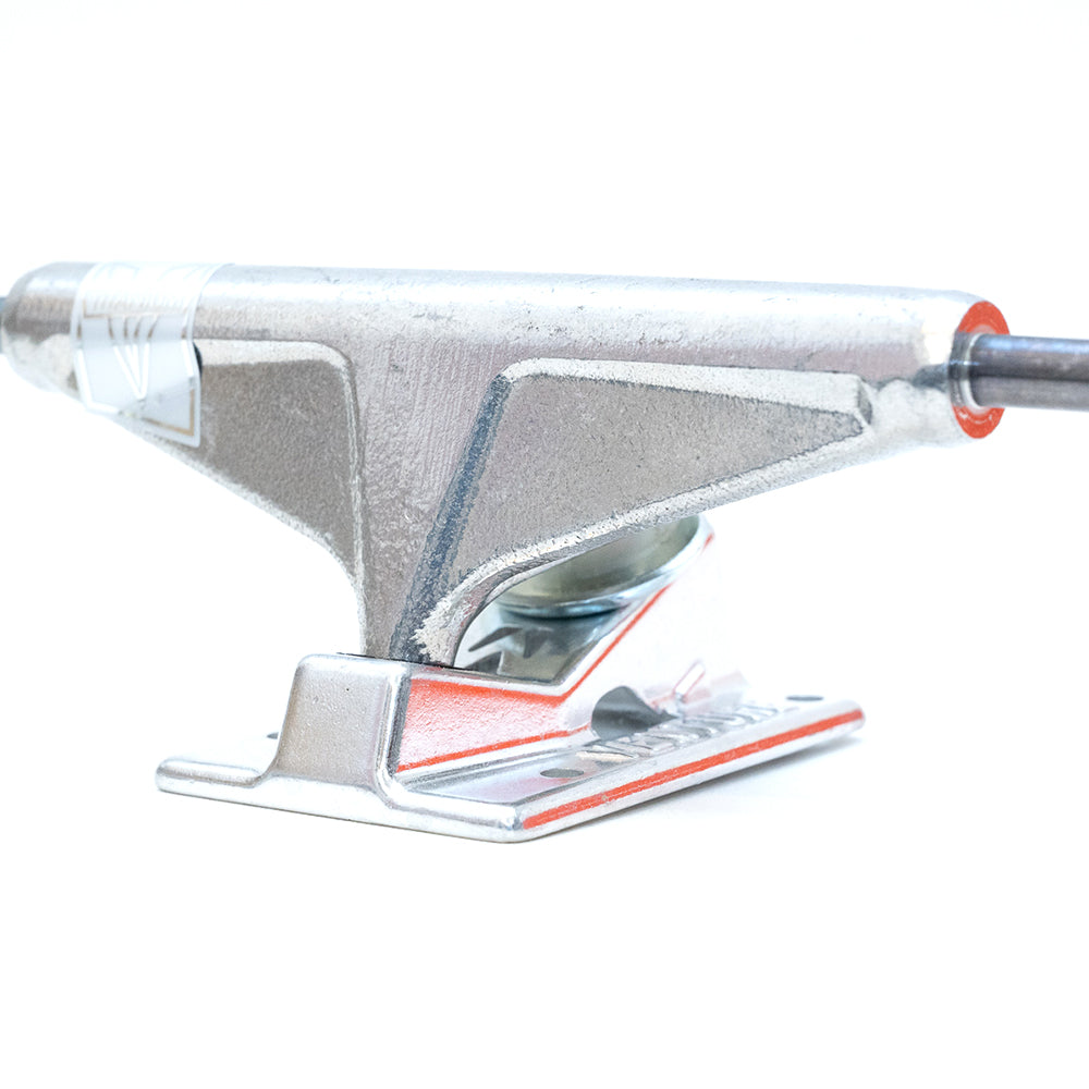 VENTURE TRUCKS TEAM V TITANIUM POLISH - 5.2 HI