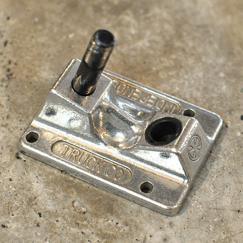 PIVOT BUSH