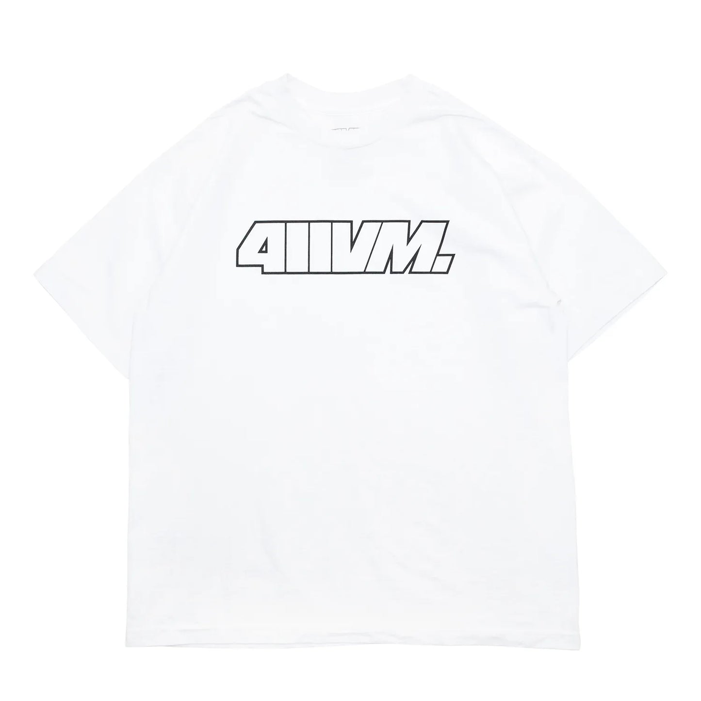 限定リリースされた「411VM 復刻コレクション」からOGロゴがフロントに大きくプリントされたTシャツ「411VM OUTLINE GARMENT PREMIUM TEE」の前面の商品写真