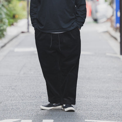 CLUMSY PICTURES 2 PLEATS EASY TRAD CORD - NAVY