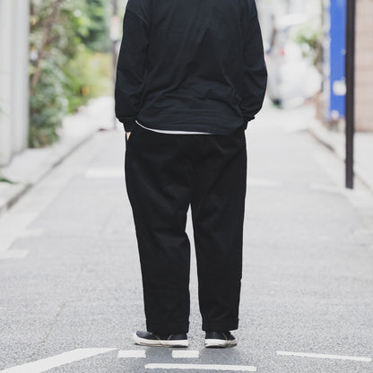 CLUMSY PICTURES 2 PLEATS EASY TRAD CORD - NAVY