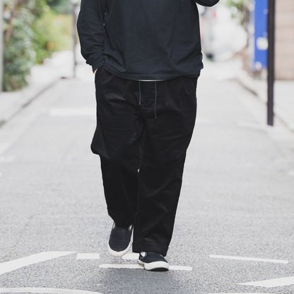 CLUMSY PICTURES 2 PLEATS EASY TRAD CORD - NAVY