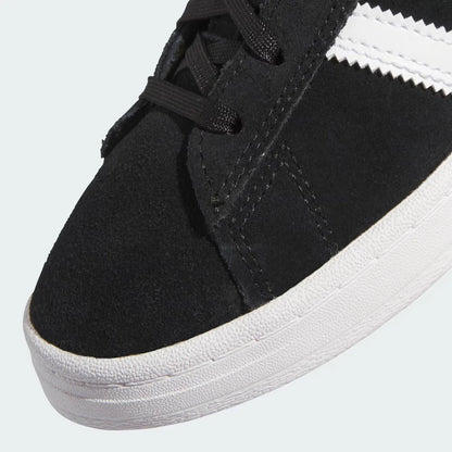 ADIDAS SKATEBOARDING(アディダススケートボーディング)のスケボー・スケートボードシューズ「CAMPUS ADV (B22716)」のBLACK/WHITEカラーの右足つま先の写真