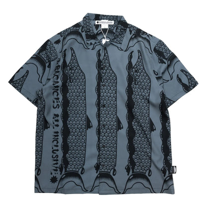 BACANCES(バカンシーズ)の総柄の開襟シャツ「BC SKEM HAWAIAN SHIRTS(SAKE)」のBLACKカラーの正面からの商品写真