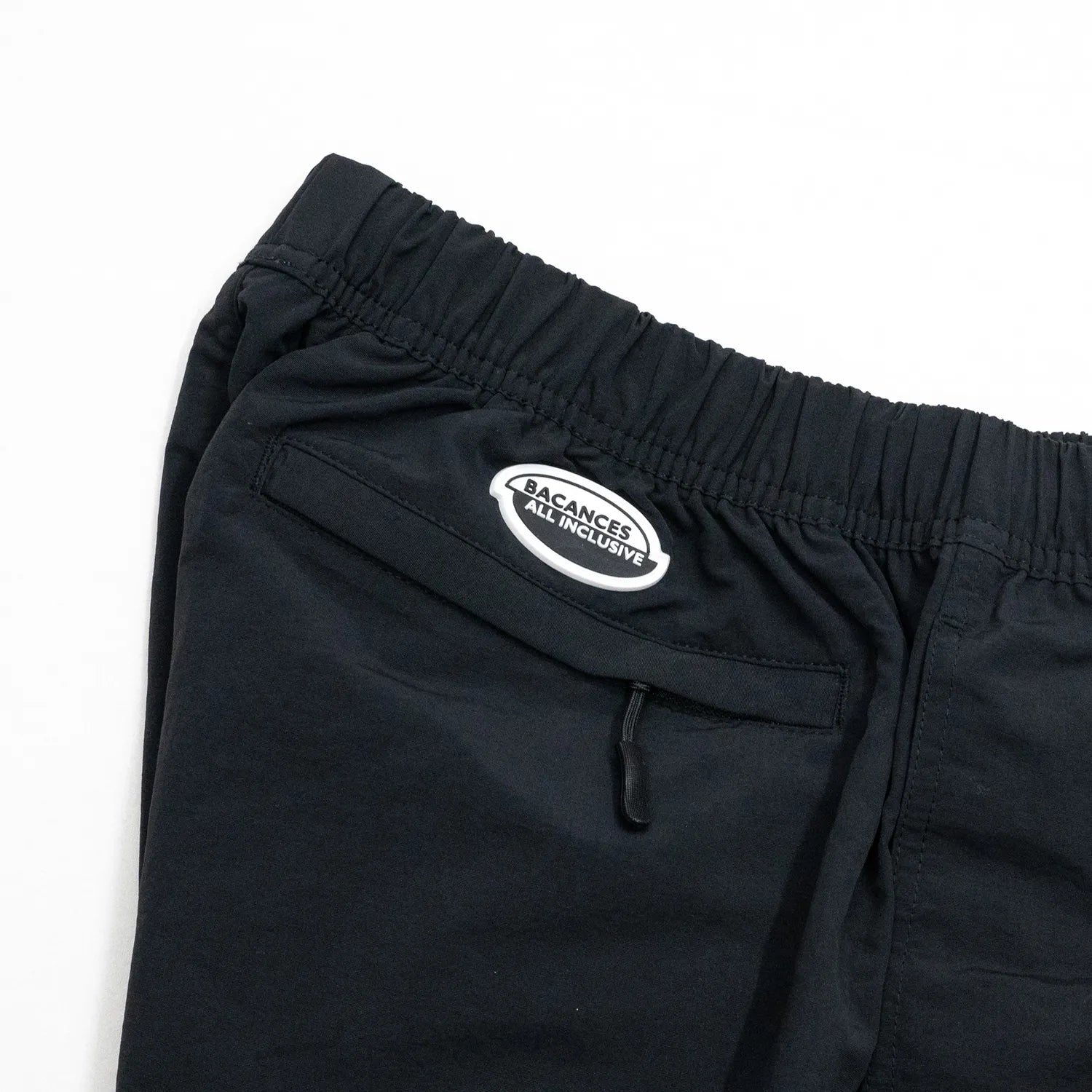 BACANCESのナイロン製の水陸両用ショーツ「BC NYLON SHORTS HARDCORE UFO'S LOGO」のBLACKカラーのバックポケットの写真