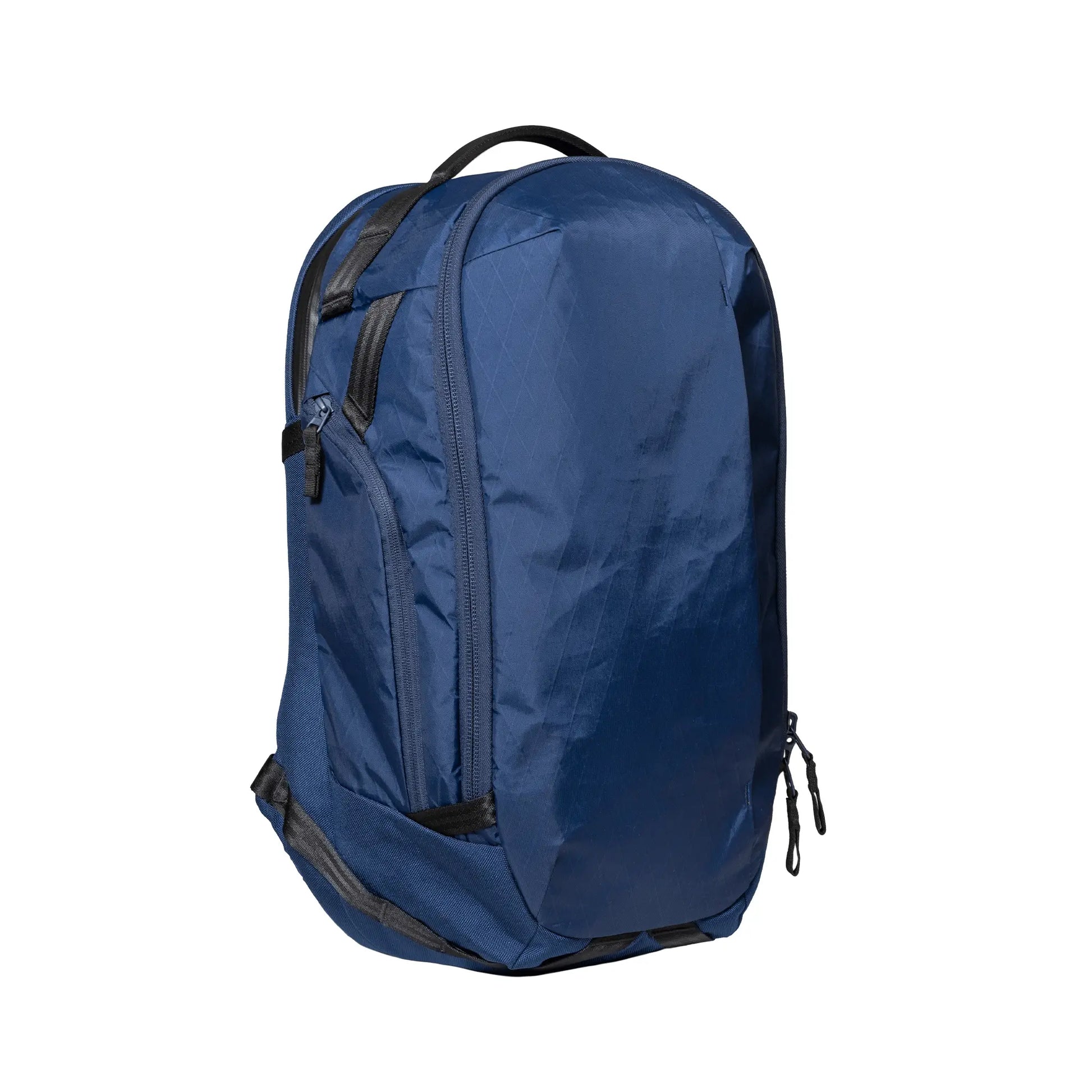 Able Carry | Max Backpack X-PAC / NAVY | 斜めからの画像（別角度）