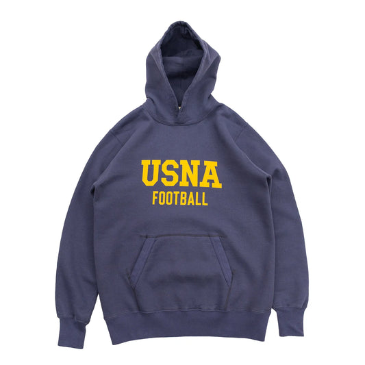 1940〜50年代当時のスポーツウェアのディテールを徹底的に再現した、Buzz Rickson’s（バズリクソンズ）のスウェットパーカー「U.S NAVAL ACADEMY PARKA」のNAVYカラーの正面からの商品写真