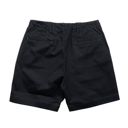 BUZZ RICKSON'S(バズリクソンズ)の「EARLY MILITARY CHINOS (MOD.) 1945 MODEL SHORTS」のBLACKカラーの背面からの商品写真