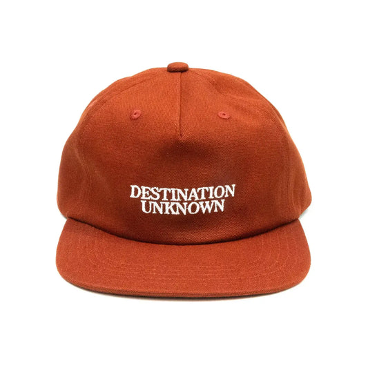 Liberaiders(リベレイダース)のコットンキャンバス製キャップ「DESTINATION UNKNOWN CAP」のBURGUNDYカラーの商品写真