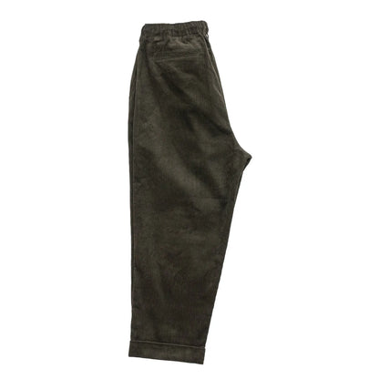 CLUMSY PICTURES 2 PLEATS EASY TRAD CORD - DARK OLIVE