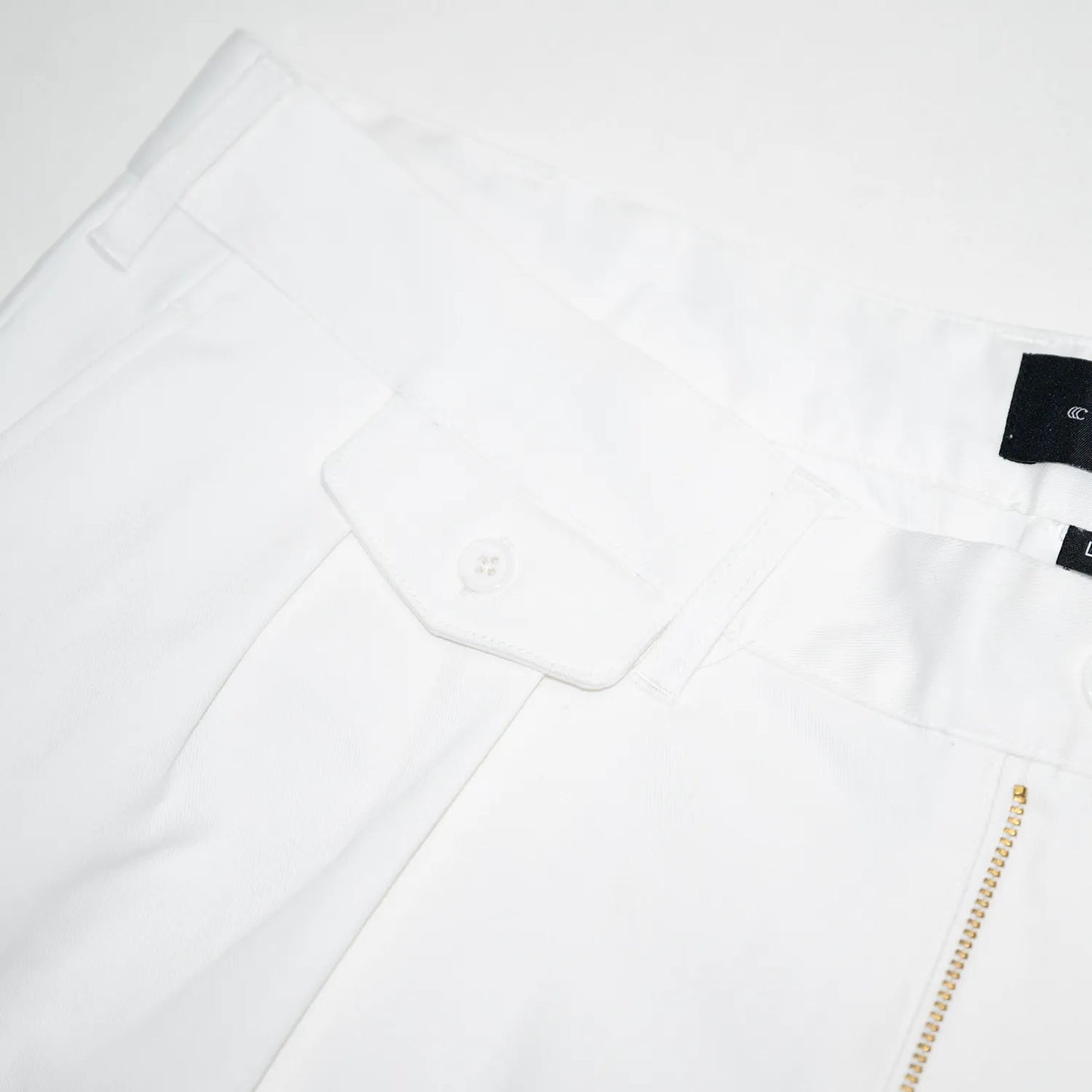 clumsy. PICTURES / 2 PLEATS RELAXED TWILL PANTS - BLACK