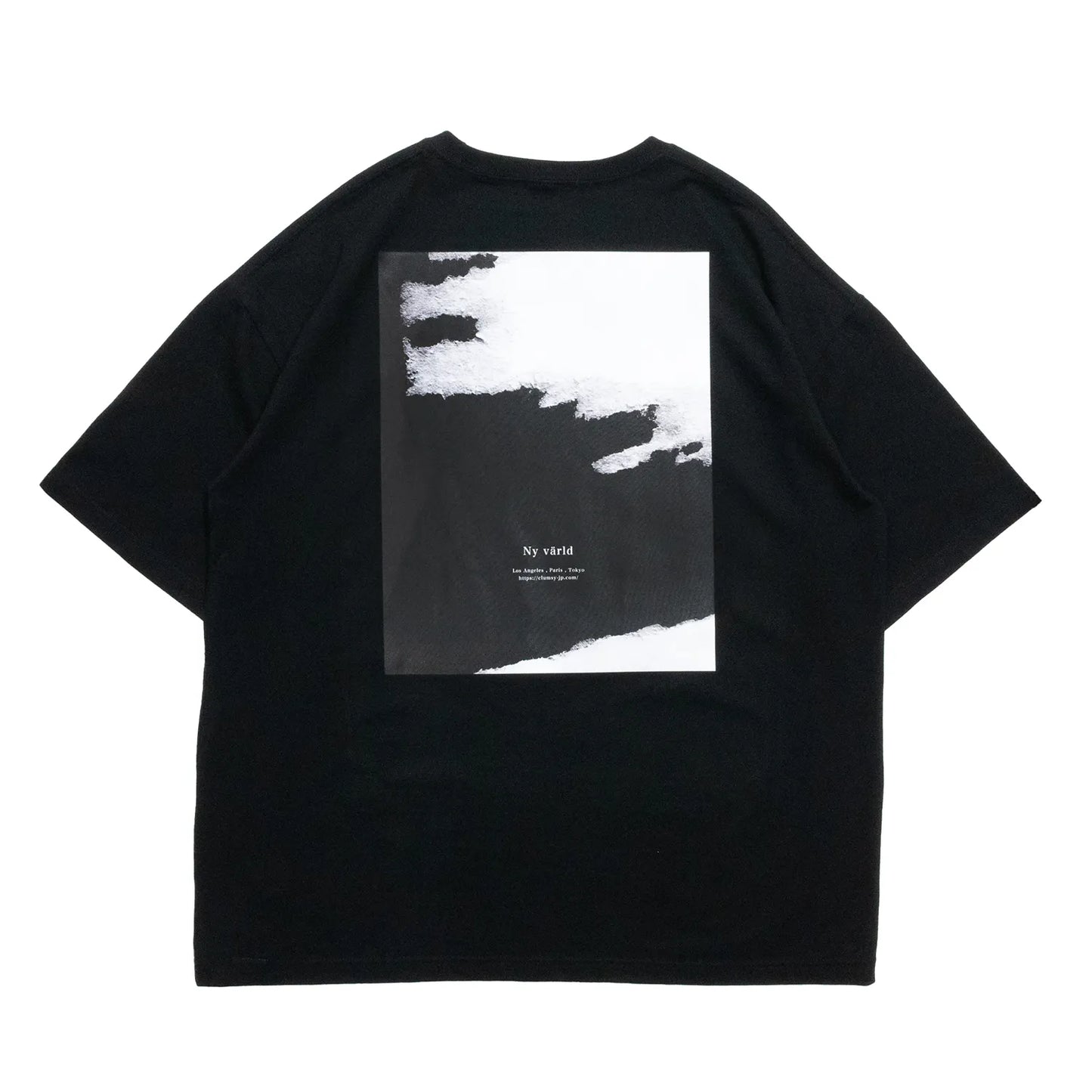 clumsy. PICTURES(クラムジー)のTシャツ「BLACK WATER S/S WIDE TEE」のBLACKカラーの背面からの商品写真