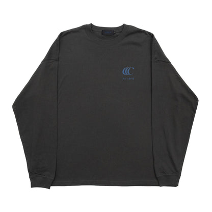 clumsy. Pictures(クラムジー)のCCCロゴが背面に大きくプリントされた定番アイテム「LIMITED CCC」ロングスリーブのSUMI/CYANカラーの正面からの商品写真