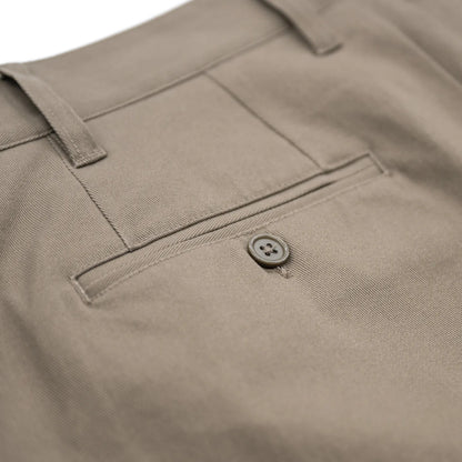 CLUMSY PICTURES 2 PLEATS RELAXED TWILL PANTS - OLIVE BROWN CLUMSY PICTURES 2 PLEATS RELAXED TWILL PANTS - OLIVE BROWN