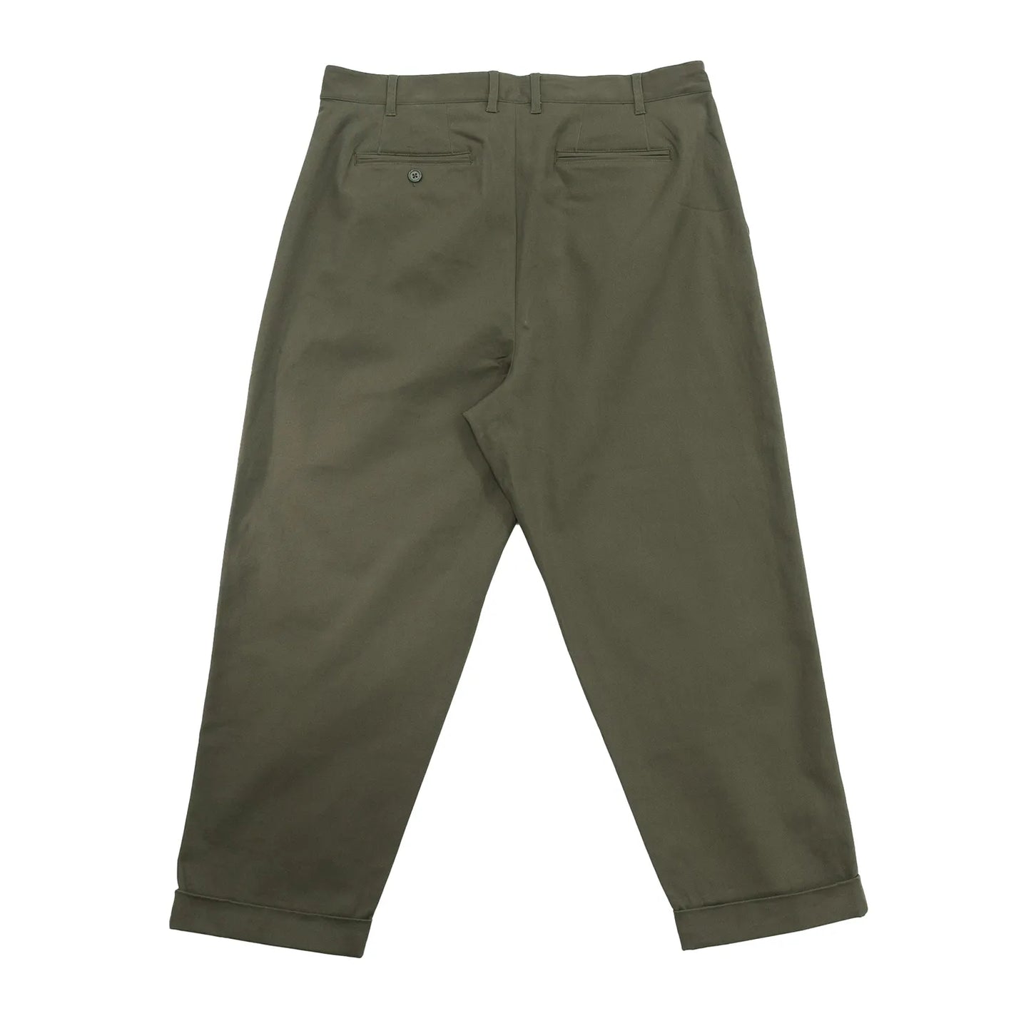 clumsy Pictures(クラムジー)の「2PLEATS RELAXED TWILL PANTS」のOLIVE DRABカラーの背面からの商品写真