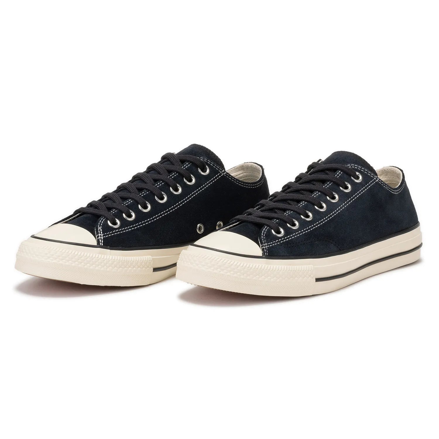 CONVERSE SKATEBOARDING(コンバース)の名作ALL STARのローカットをスケートシューズに昇華した「ALL STAR SK OX」のBLACK/WHITEカラーの内側面から撮影した商品写真