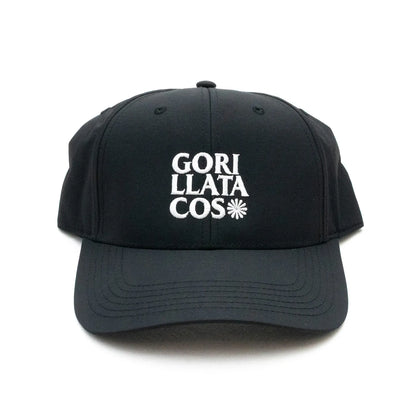 GORILLA TACOSのナイロン製のBLACKカラーのボディにフロントにWHITEカラーの刺繍でデザインされた6パネルキャップ「GT NYLON 6PALEN CAP」の正面からの商品写真