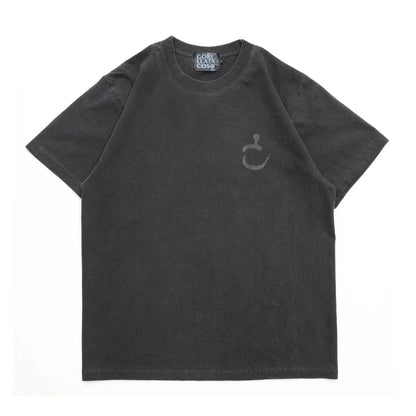 GORILLA TACOSのバックとフロント左胸にデザインがプリントされたTシャツ「New MOJI S/S TEE」のWASHED BLACKカラーの正面からの商品写真