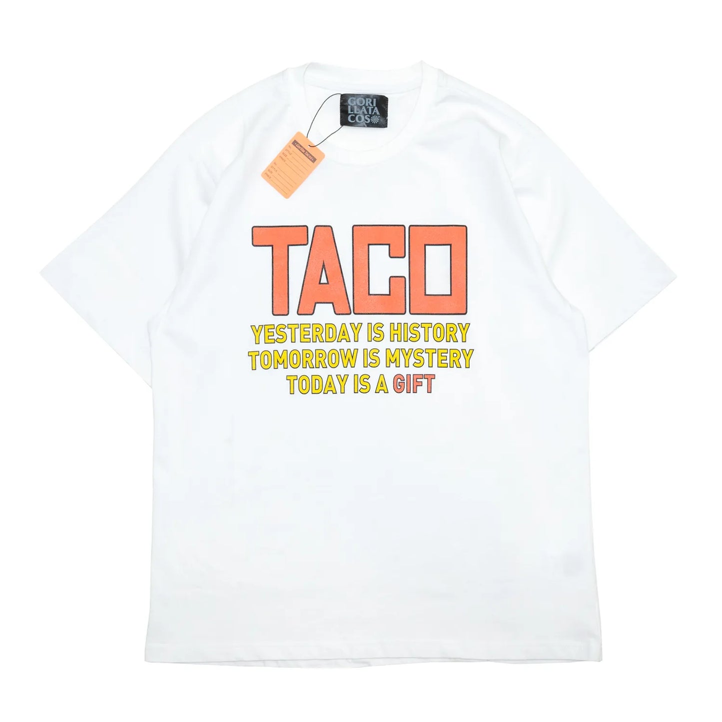 フロントに大きくレタードデザインがプリントされたGORILLA TACOSのTシャツ「TACO TEE」のWHITEカラーの正面からの商品写真