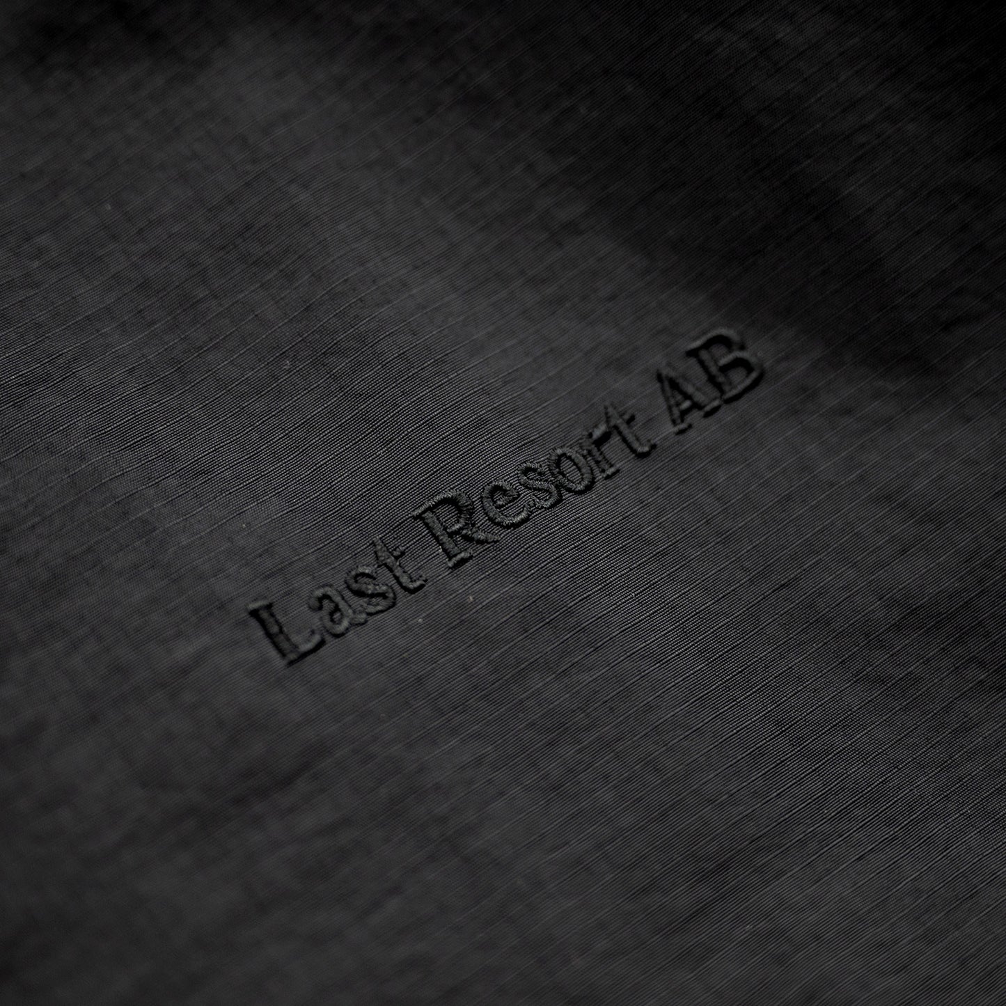 LAST RESORT AB CROPPED JACKET - BLACK