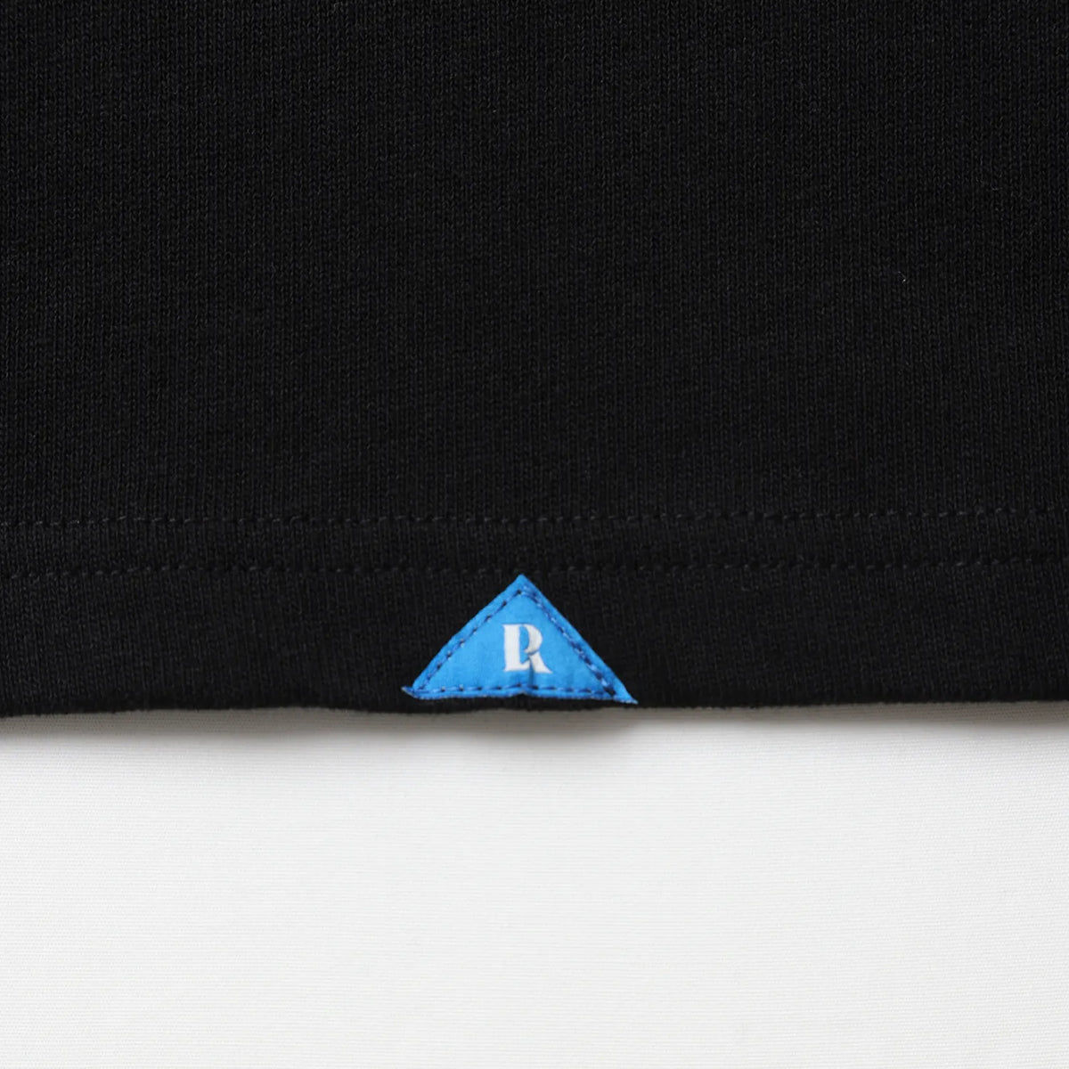 Liberaiders / 3D CUTTING L/S TEE II - BLACK (73501)