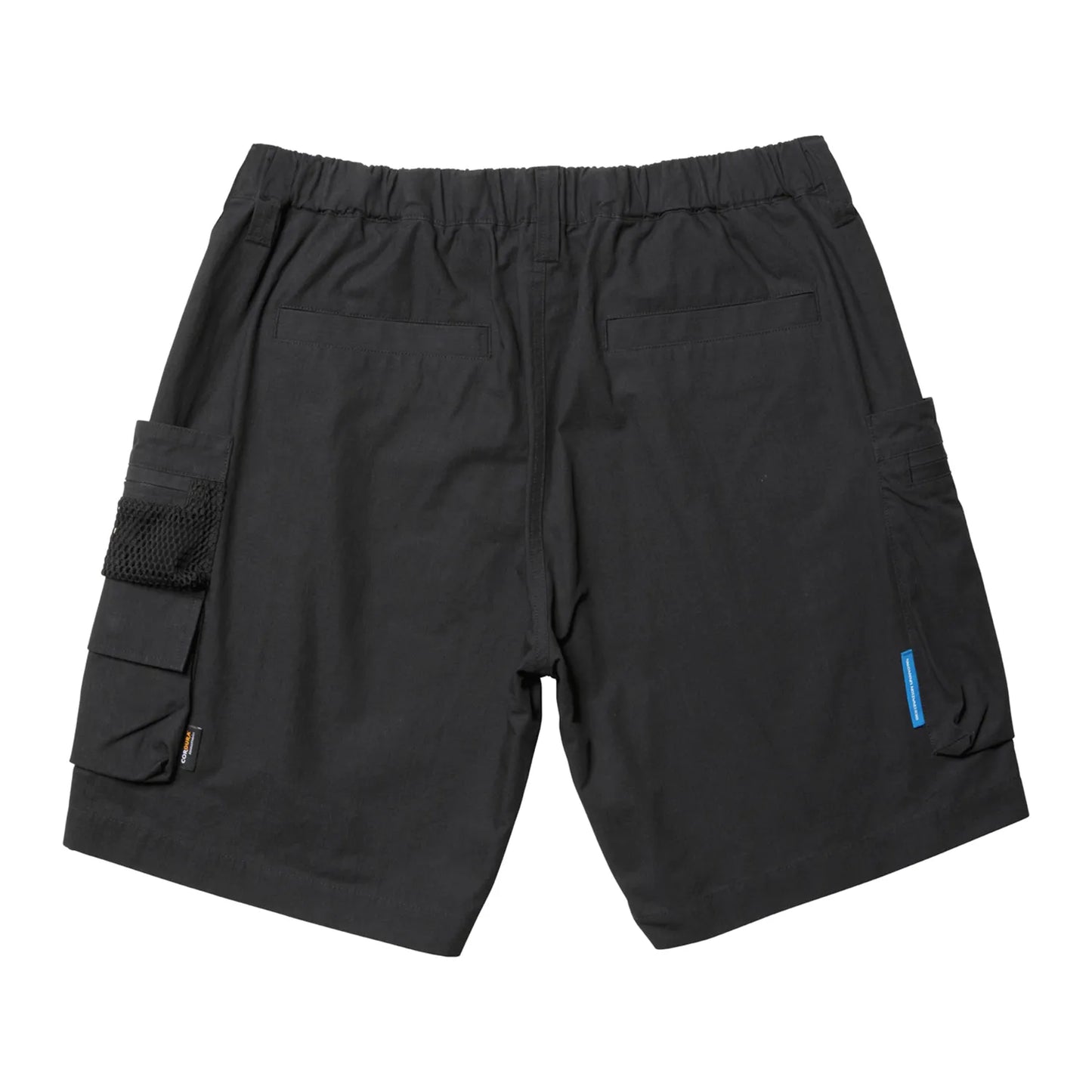 Liberaiders(リベレイダース)の高機能ナイロンショーツ「CORDURA RIP UTILITY SHORTS」のBLACKカラーの背面からの商品写真