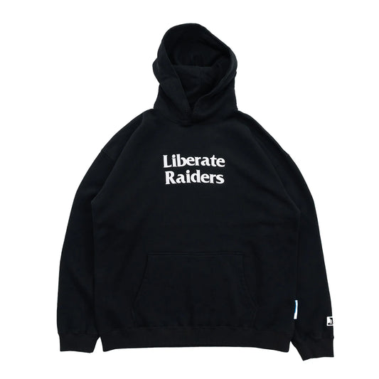 Liberaiders(リベレイダース)のフロントにデザインがプリントされた肉厚なフーディ(パーカー)「LR EMBROIDERY HOODIE」のBLACKカラーの正面からの商品写真