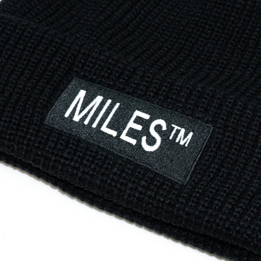MILES / LOGO BEANIE - BLACK (DEAD STOCK)